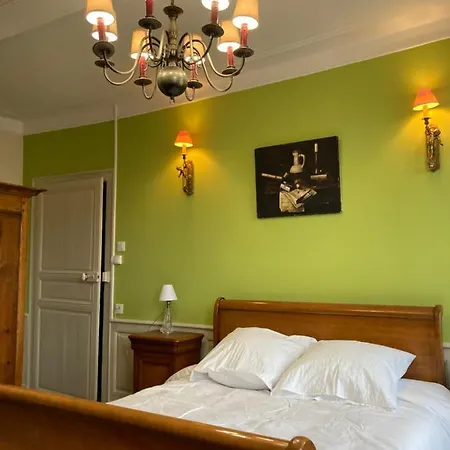 فندق مبيت وإفطار Au 33 D'hotes سانت-أومير